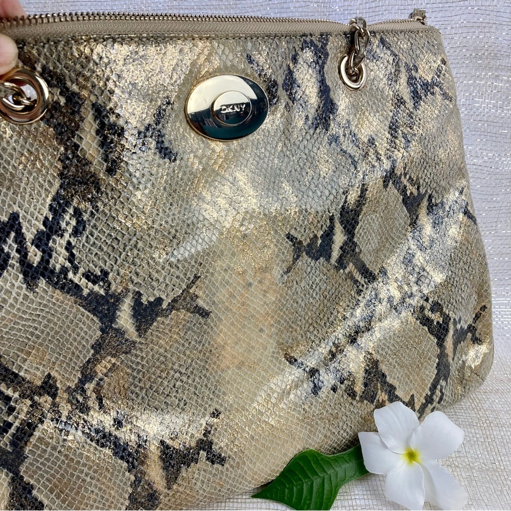 Dkny Leather Python Print Bag. - image 3